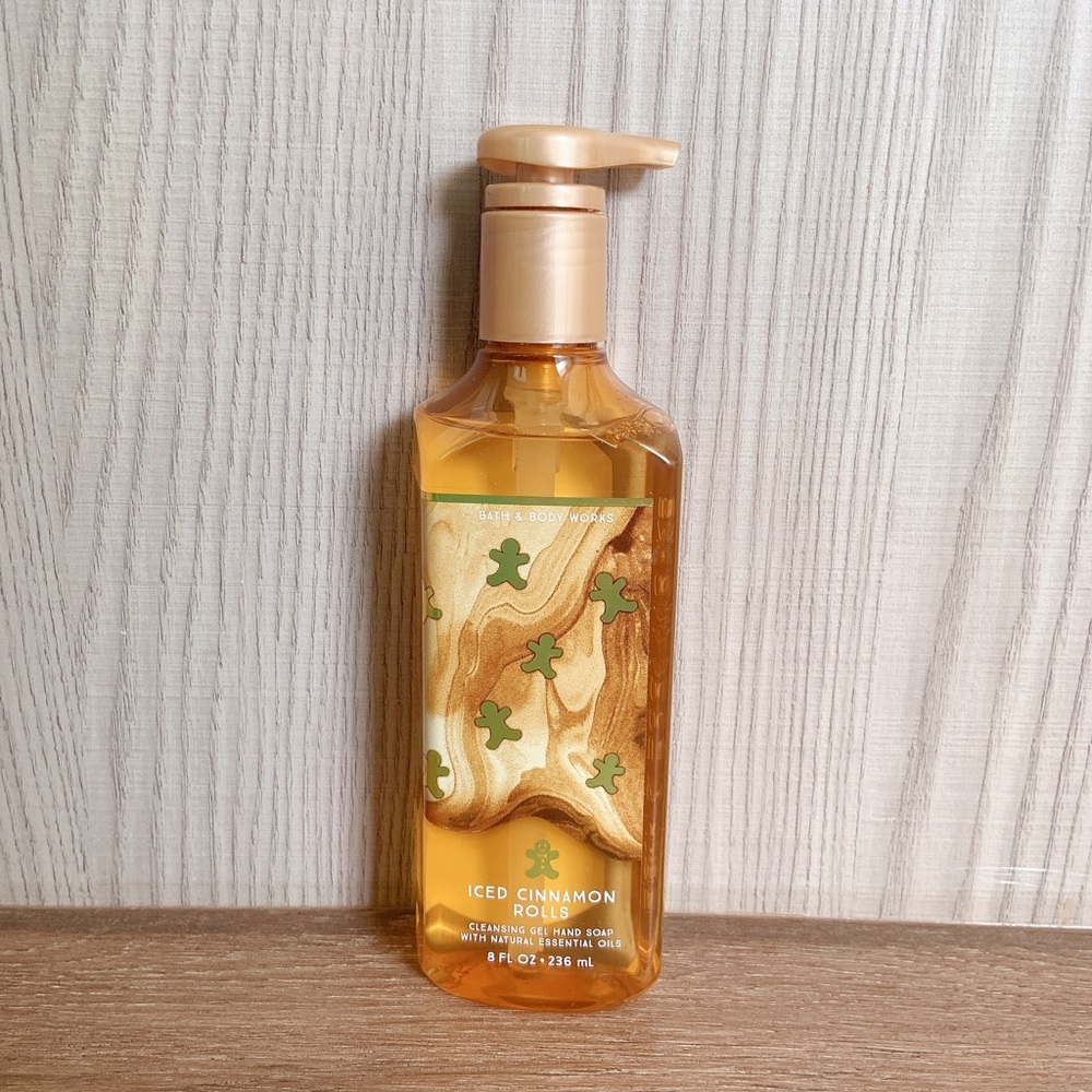 Bath and body works hand soap bundle - Picture 8 of 11